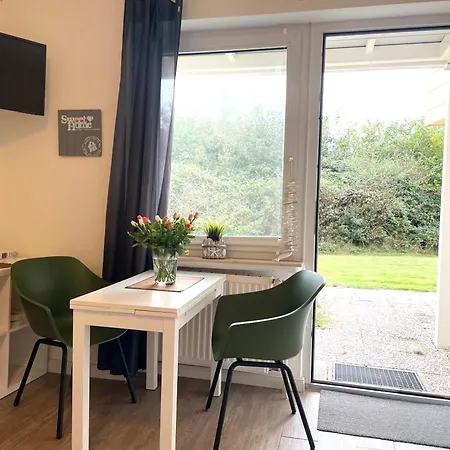 Strandnah Im Haus Frauenpreiss 56 *